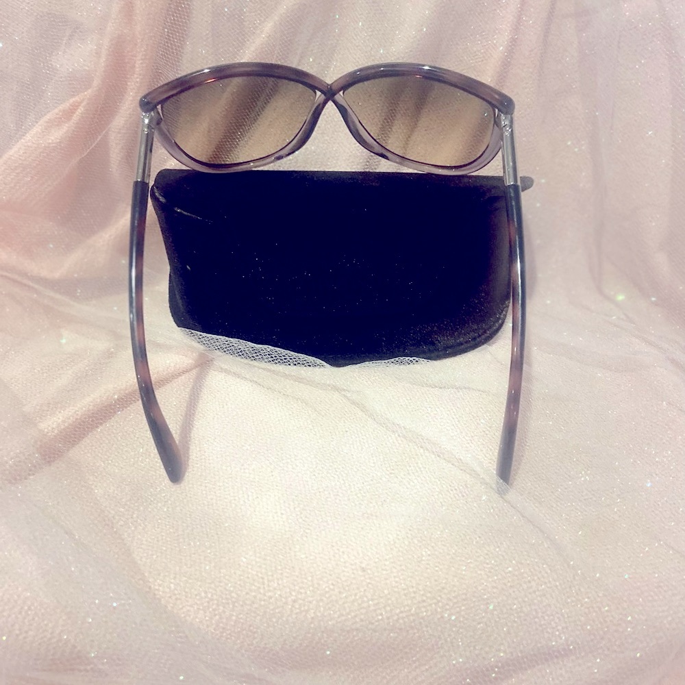 Tom Ford Sunnies! - Picture 4 of 4